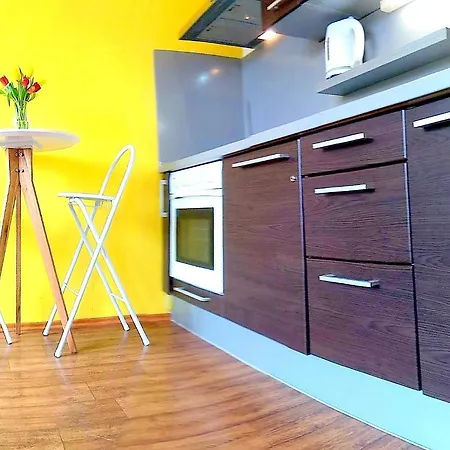 Castle View-bus Station, Parking, Center Apartament *