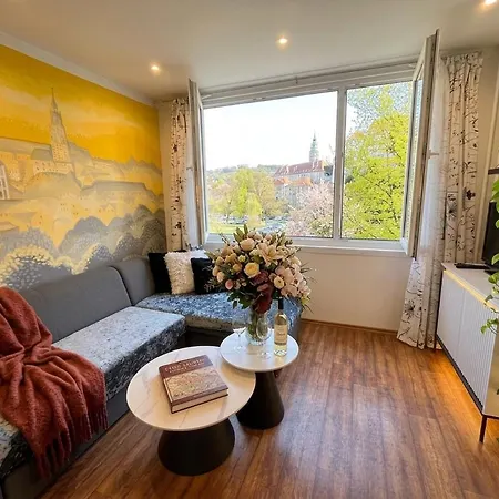 Apartment Castle View-bus Station, Parking, Center